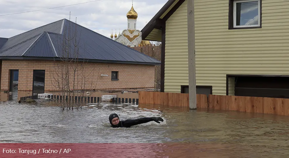 rusija poplava.webp